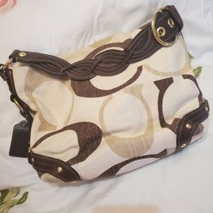 Coach shoulder strap handbag